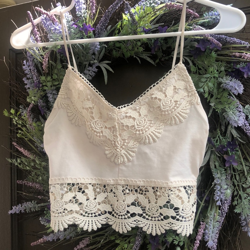 Super cute Top Shop crop top